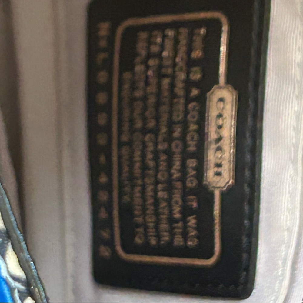 Coach Limited Edition Carly Butterfly Shoulder Bag- Rare Find! - Picture 15 of 17